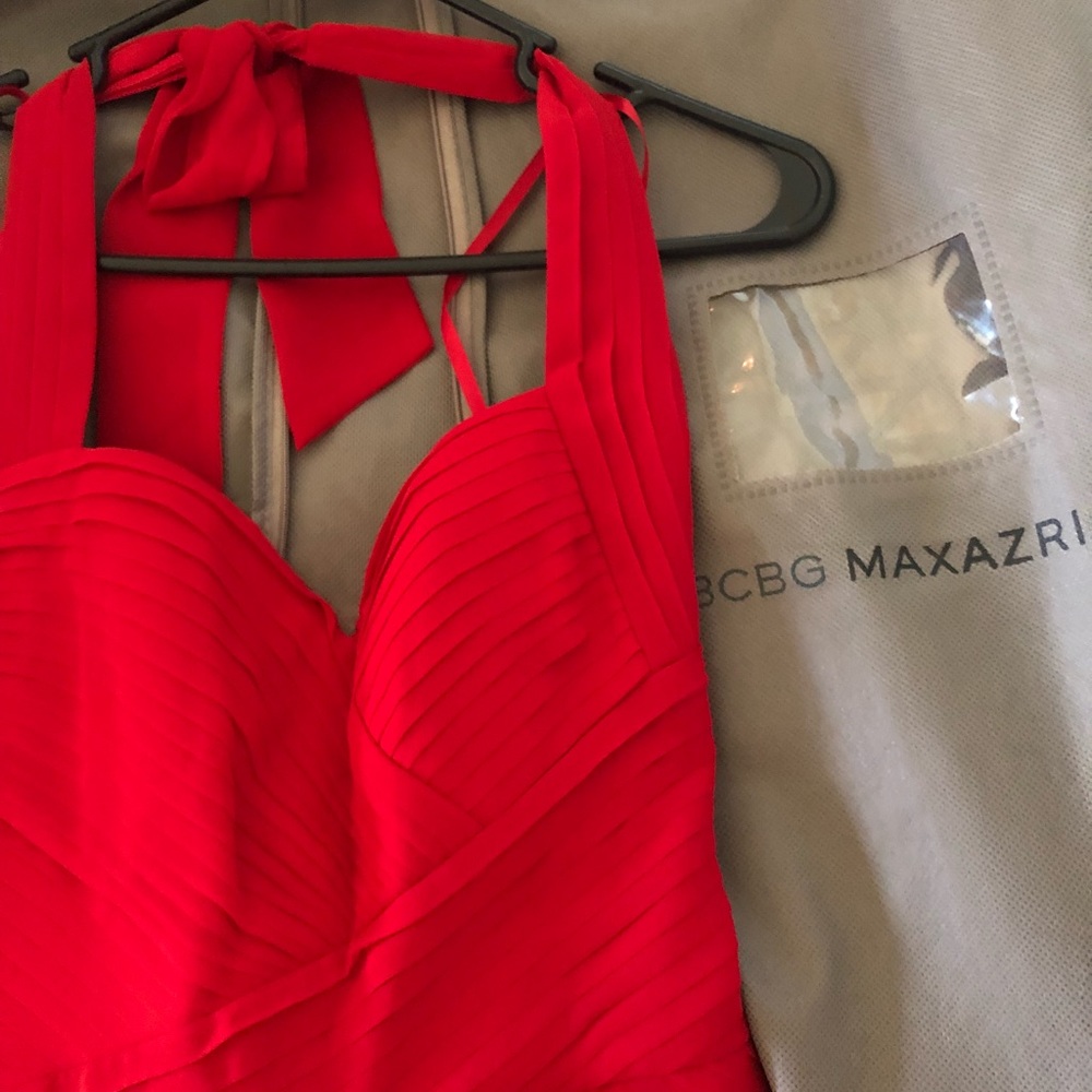 BCBG Red Size 8 Selene Halter Dress NEW WITH TAGS